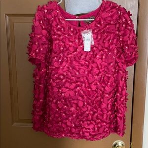 Appliqué top